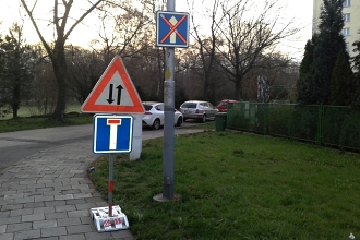 12 Dočasné značky