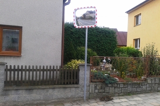 09 Svislé dopravní značení