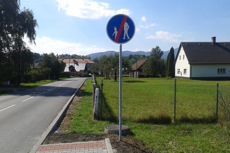 06 Svislé dopravní značení