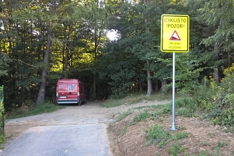 39 Svislé dopravní značení