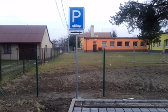 54 Svislé značení