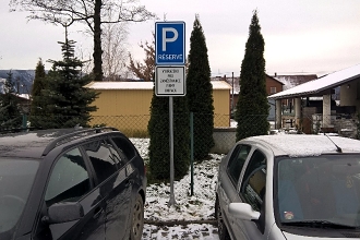 60 Svislé značení