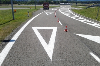 59 Vodorovné značení